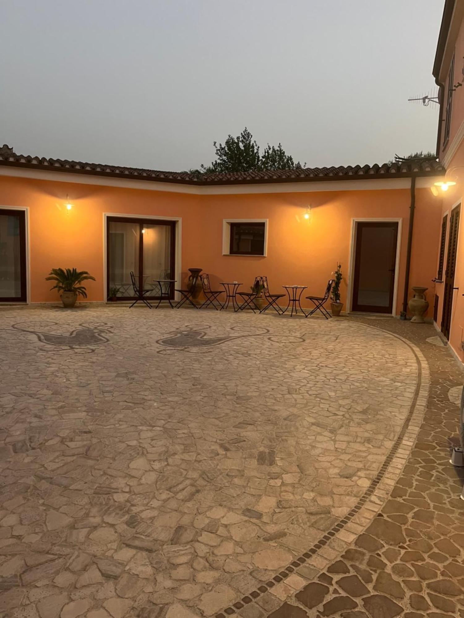 B&B Il Mandorlo Сан-Вито Экстерьер фото