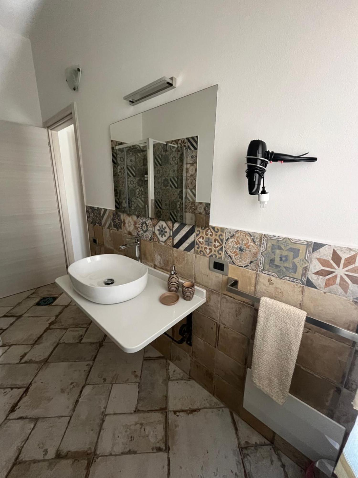 B&B Il Mandorlo Сан-Вито Экстерьер фото