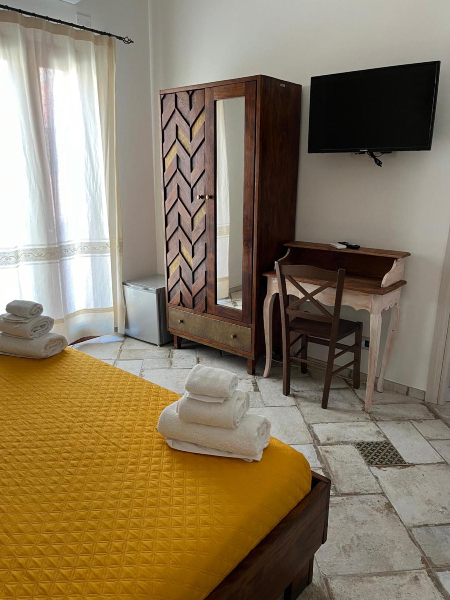 B&B Il Mandorlo Сан-Вито Экстерьер фото